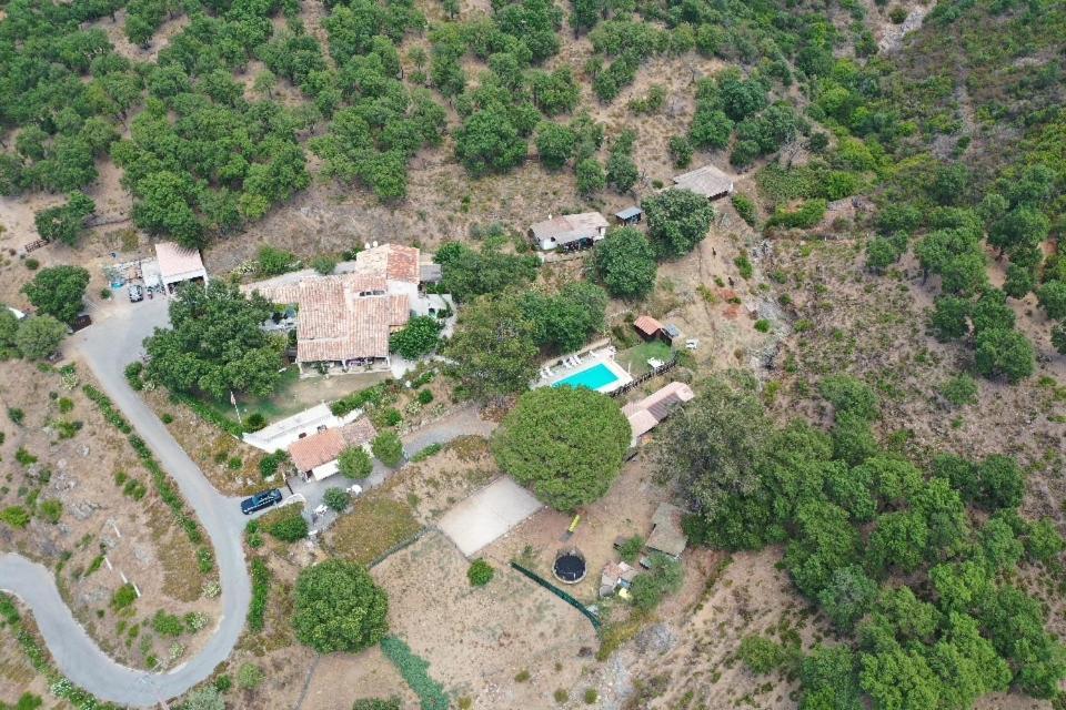 Les Amandiers - 5 Km De La Plage Sainte-Maxime Exterior foto